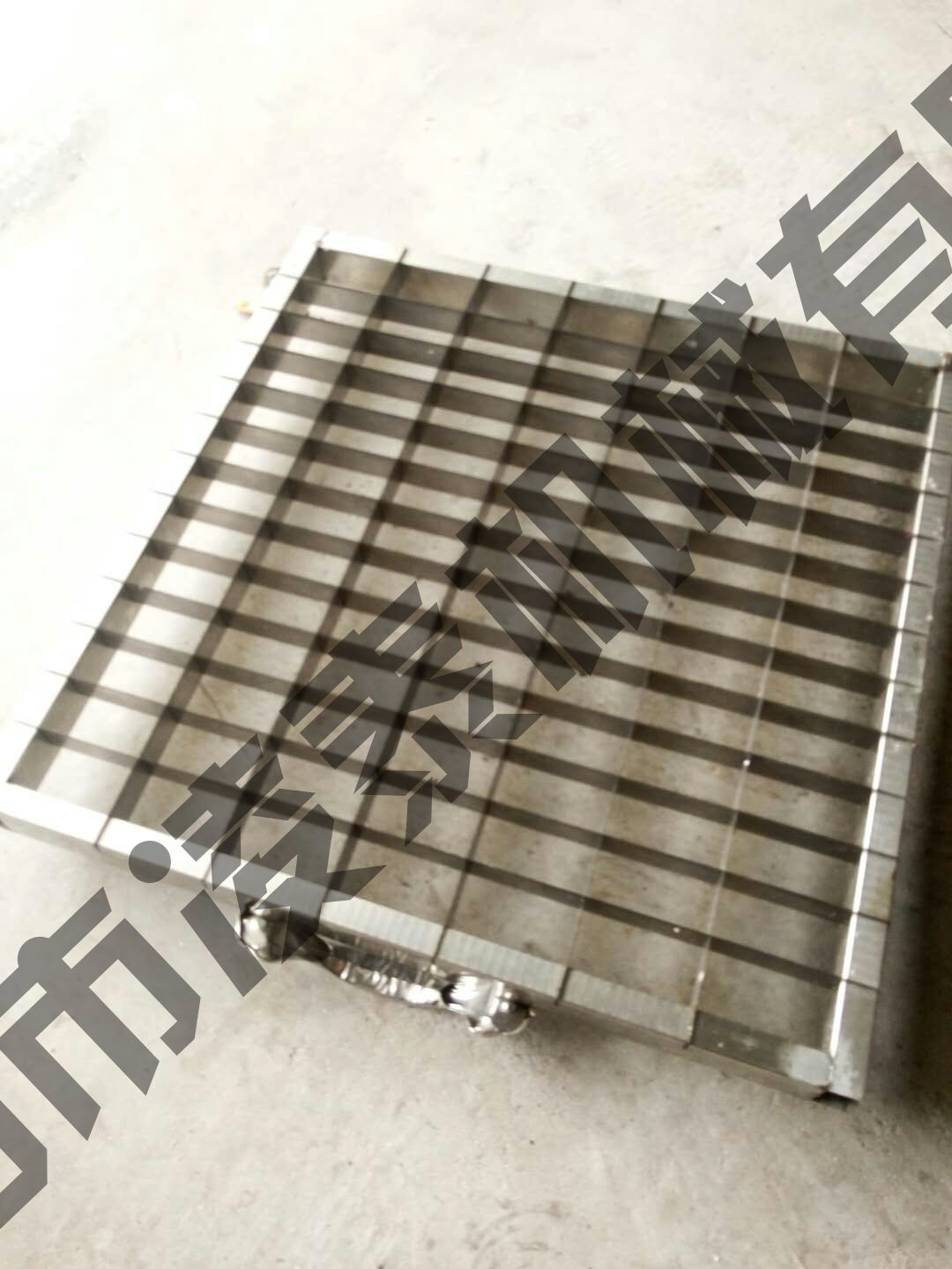 網(wǎng)格刀片外觀展示